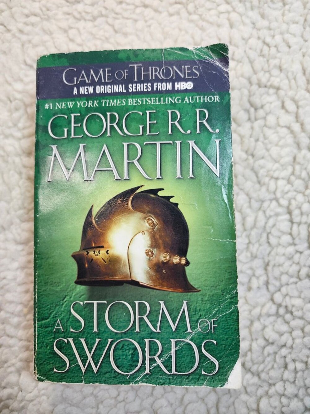 George R R Martin A Storm of Swords Bantam Paperback 2011 ISBN 978-0-553-57342-8